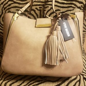 NWT Steve Madden BDuncan Saddle Tote